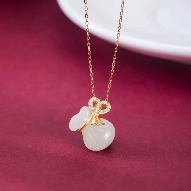 Official Qian Dao Pendant from Jiuhua Mountain, genuine Tianhe Jade